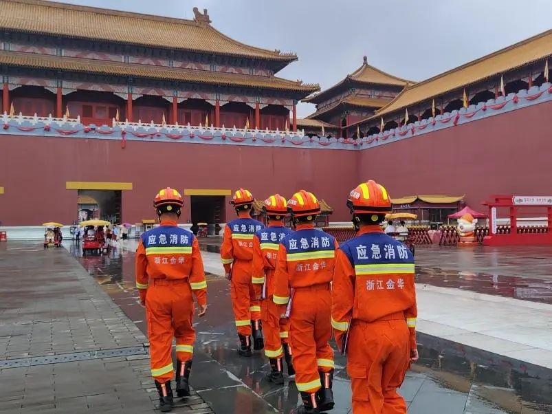 五一劳动节！火焰蓝默默坚守，他们都做了啥？你知道吗？  第3张