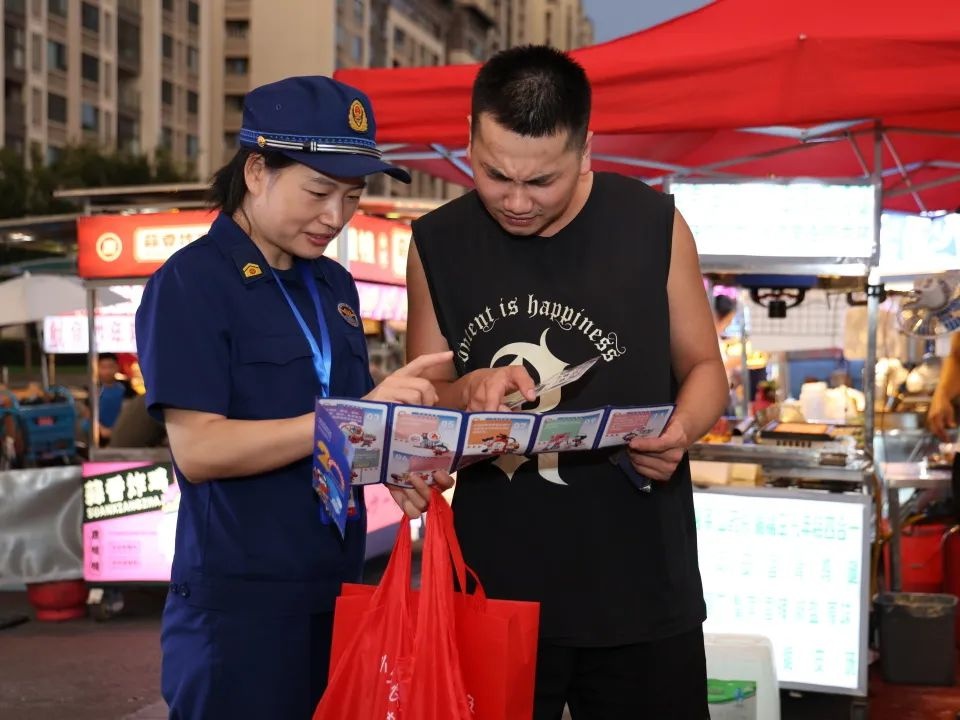 五一劳动节！火焰蓝默默坚守，他们都做了啥？你知道吗？  第9张