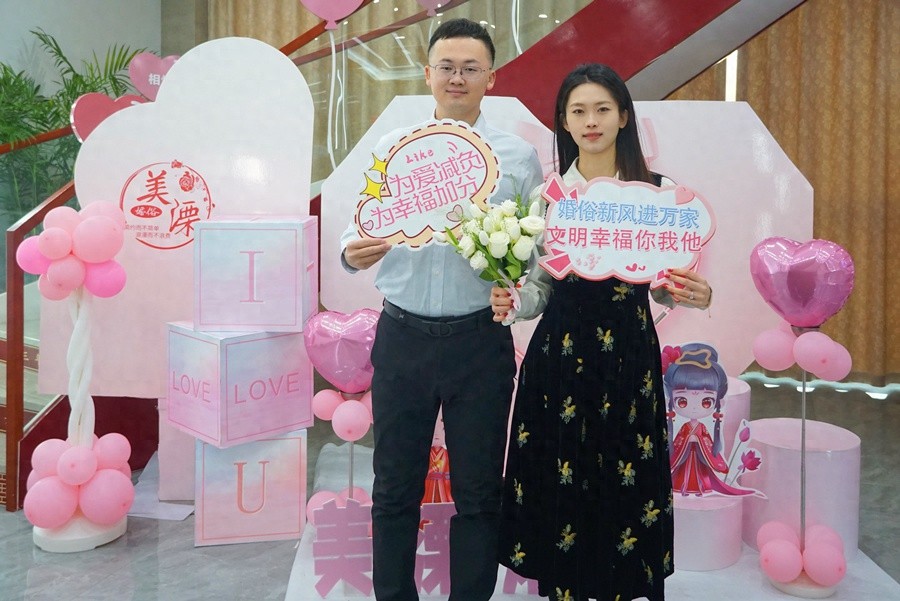 溧阳市民政局为爱加班，2025年第一波新人喜结连‘溧’，幸福婚姻从这里启航  第1张