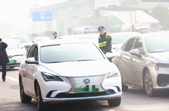 璧铜线免费试乘周开启，璧山公安如何保障市民安全？  第3张
