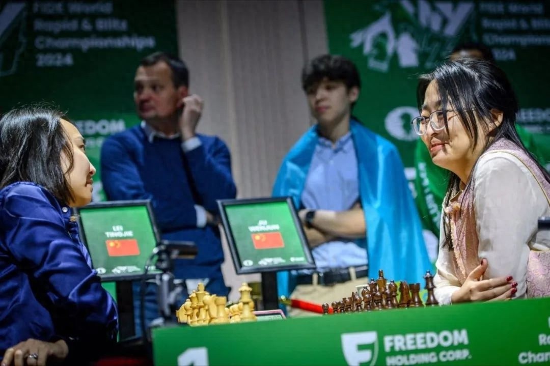 中国棋手首次问鼎超快棋世界冠军！居文君如何实现大满贯？  第1张