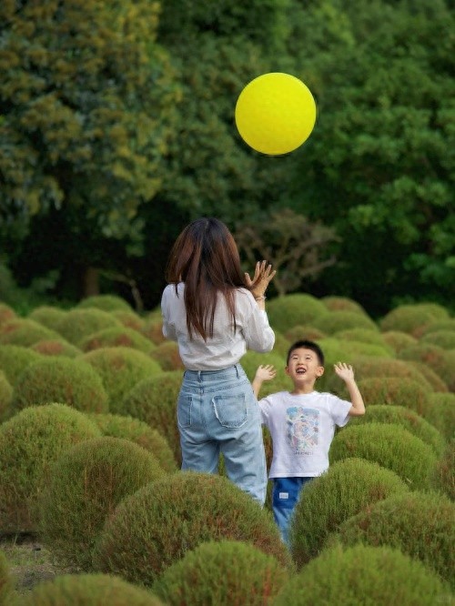 从应试到素质，教育模式如何重构？璐瑶妈妈揭示未来教育新趋势  第1张