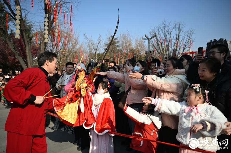 2025年西安千古情景区新春狂欢，你准备好迎接这场震撼心灵的非遗盛宴了吗？  第2张