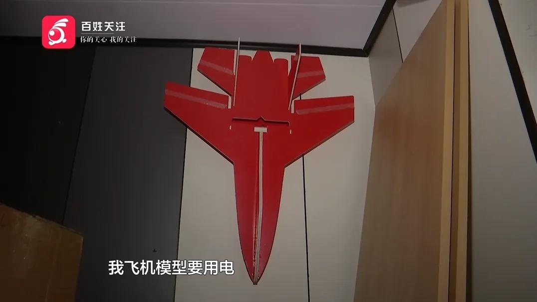 匡师傅的工艺品店为何被停？只因卖春联就违规了吗？  第7张