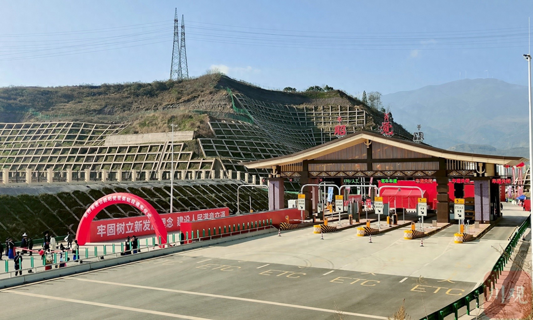 乐西高速通车，美姑山羊能否卖出更高价？揭秘凉山彝区首条高速的惊人变化