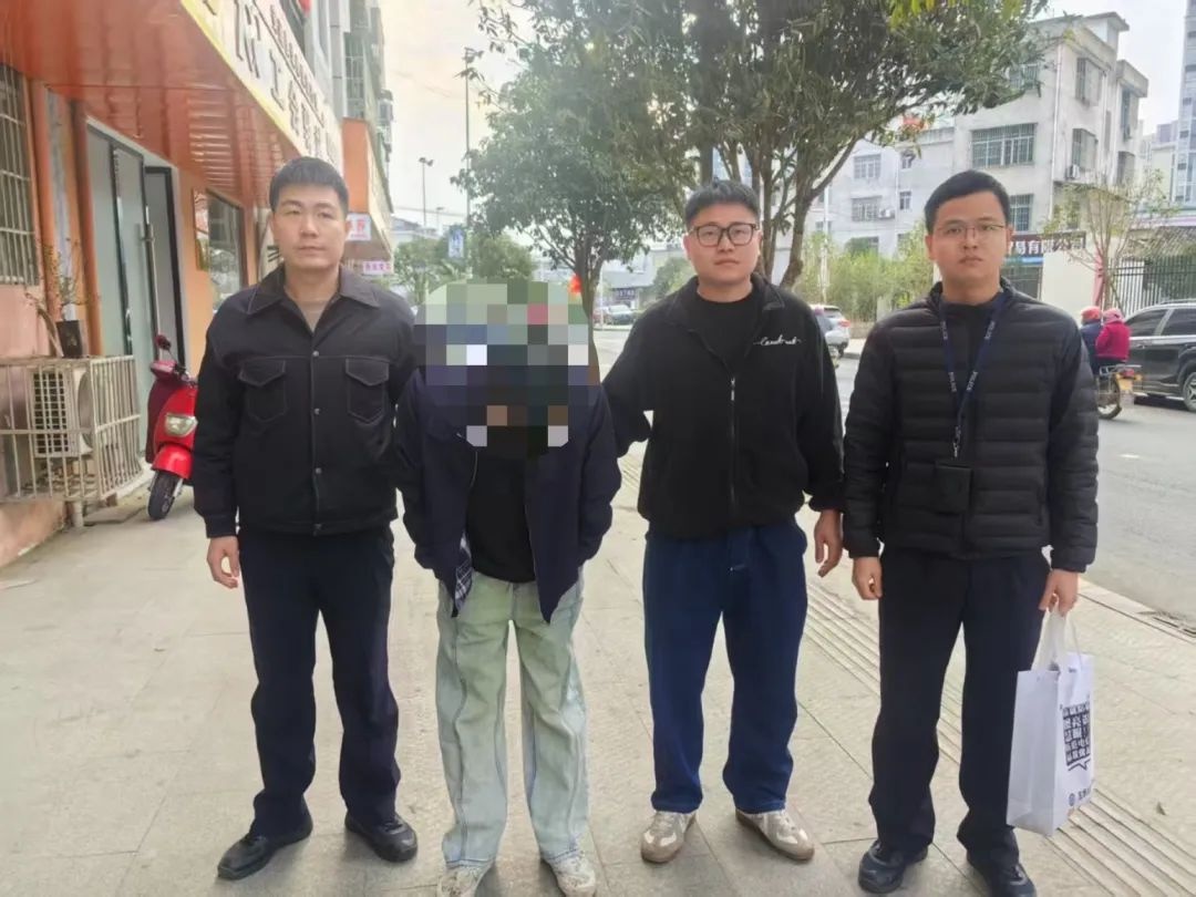 春节假期安远公安如何精准出击,让多名网上逃犯无处可逃? 第4张 春节假期安远公安如何精准出击,让多名网上逃犯无处可逃? 第4张