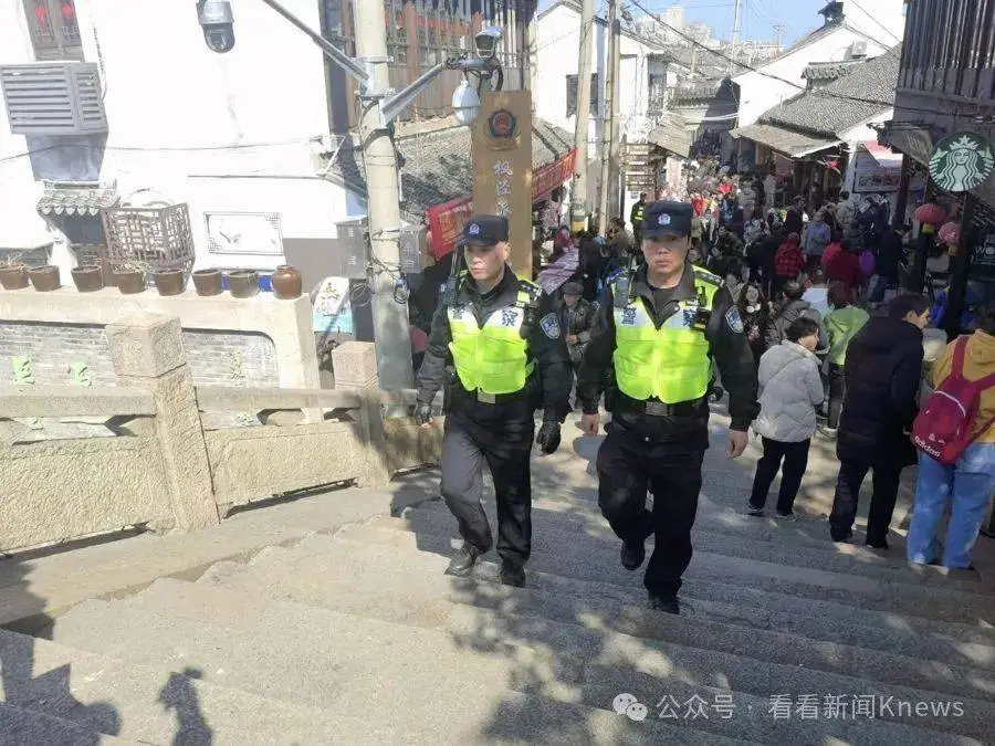 上海古镇人气爆棚！人山人海限流交通管制？绝了  第6张