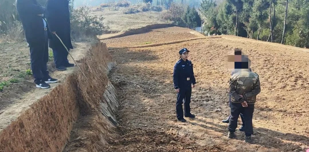 春节期间民警坚守岗位背后：不回家为了啥？  第3张