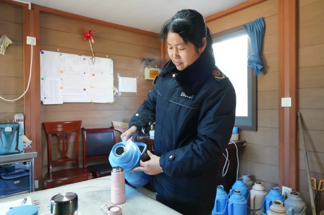 新春佳节阖家团圆，公交人坚守岗位？点赞  第3张