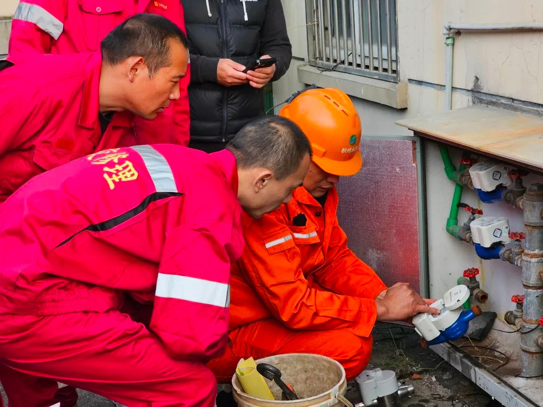 杭州春节5000余名水设施河道工作者坚守一线！你知道他们做什么吗?  第4张