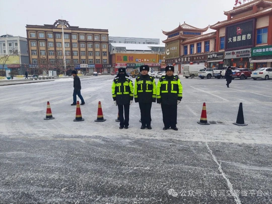 春节有众多传统习俗，秧歌汇演如何保障道路安全？  第2张