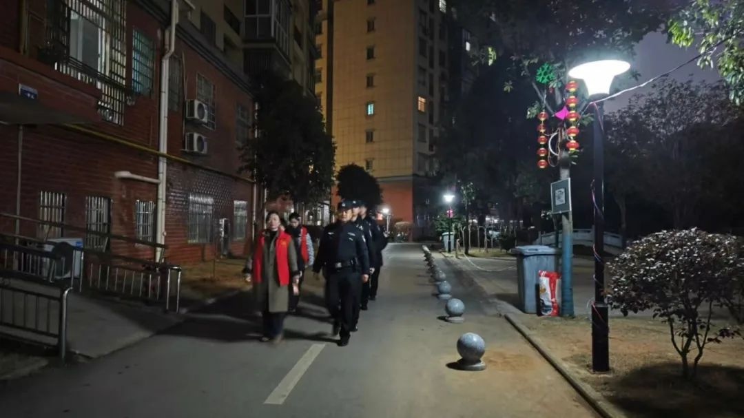 春节团圆时刻，农村派出所民辅警为何坚守岗位？  第10张