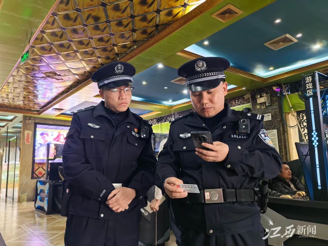 出发！民警开启24小时值班工作，他们如何确保辖区安全？  第2张