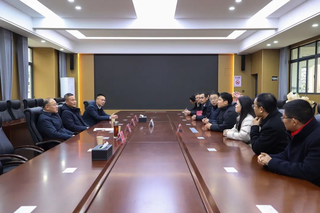 县委书记慰问2025春晚彭泽籍演员刘志强 背后深意?  第2张