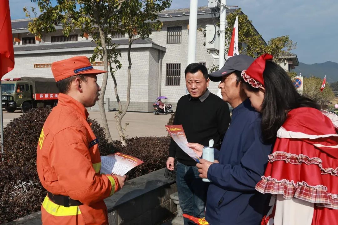 福建森林消防春节防火忙!他们如何筑牢安全墙?  第1张