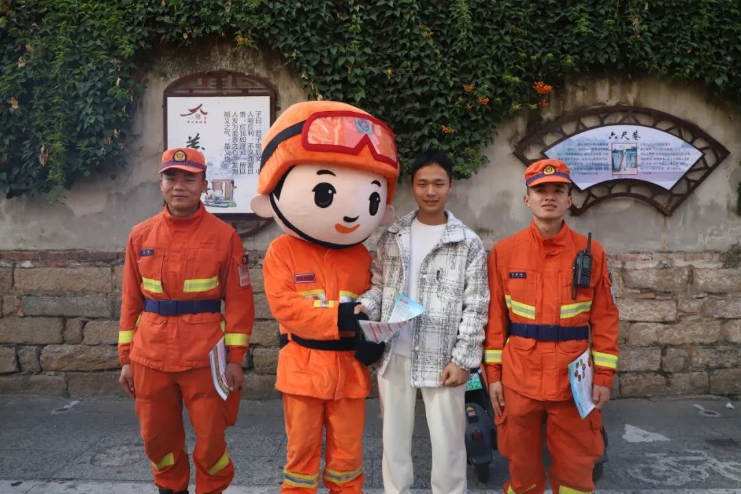 大年初四漳州古城年味浓!森林防火常识你知道吗?  第6张