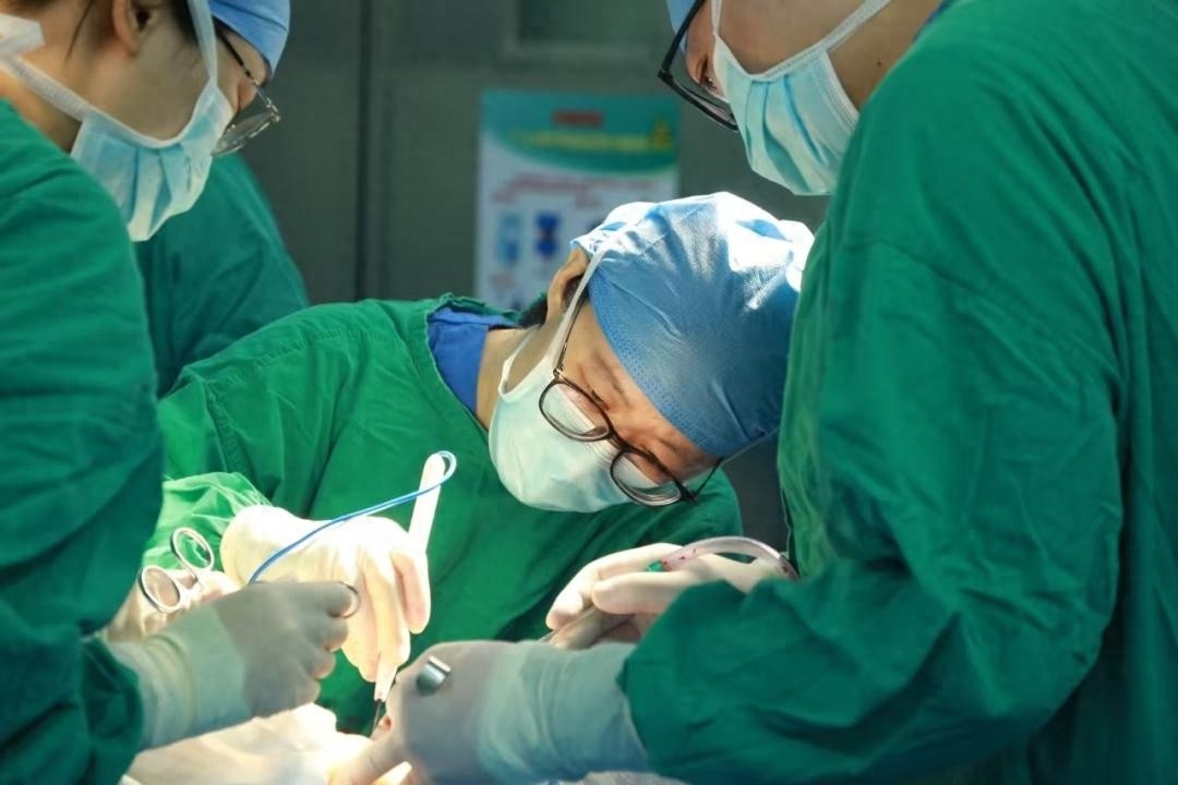 广东省中医院珠海医院乳腺科：竟能解决如此高难手术？重塑澳门患者的美丽自信  第1张