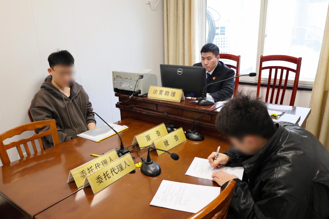 雨花台区法院创新庭审模式! 集约开庭如何提升审判质效?  第3张