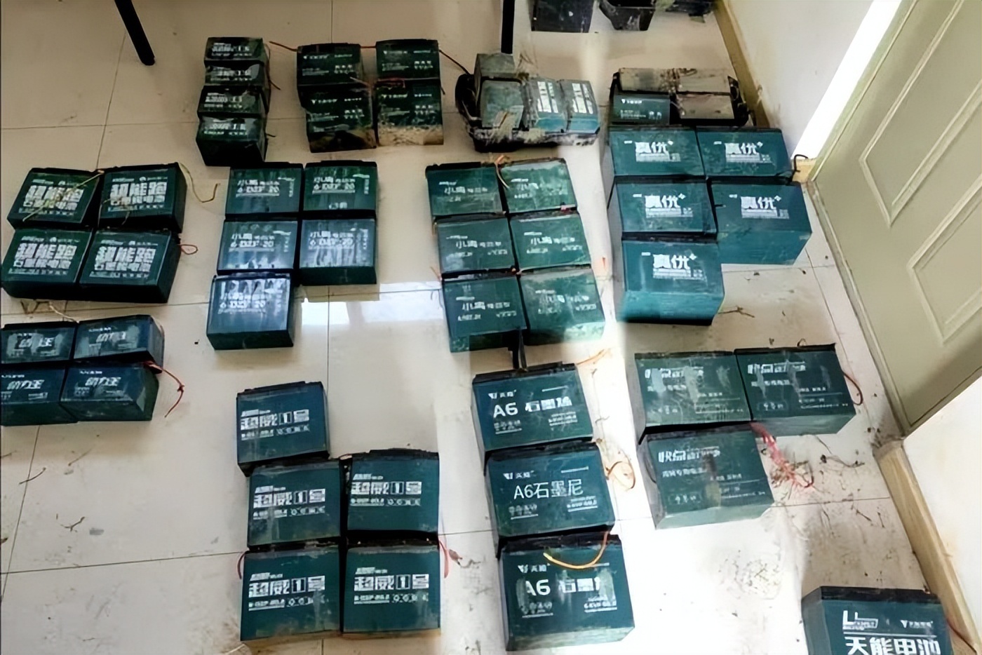 惊呼！偷51块电动车电池的他落网，如何防范？  第2张