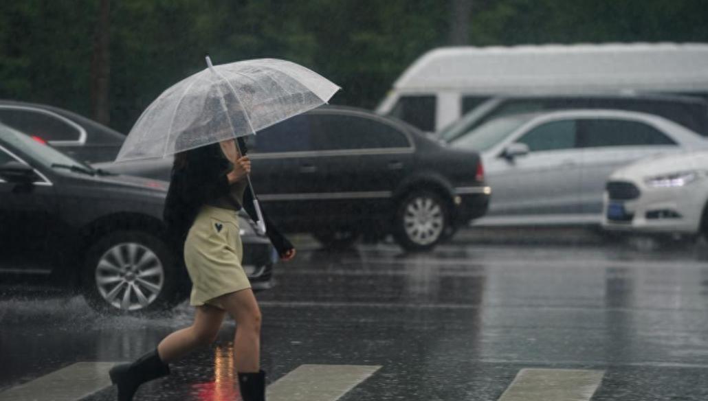 五一假期第二天全省天气大变！济南雷阵雨来袭，你准备好了吗？