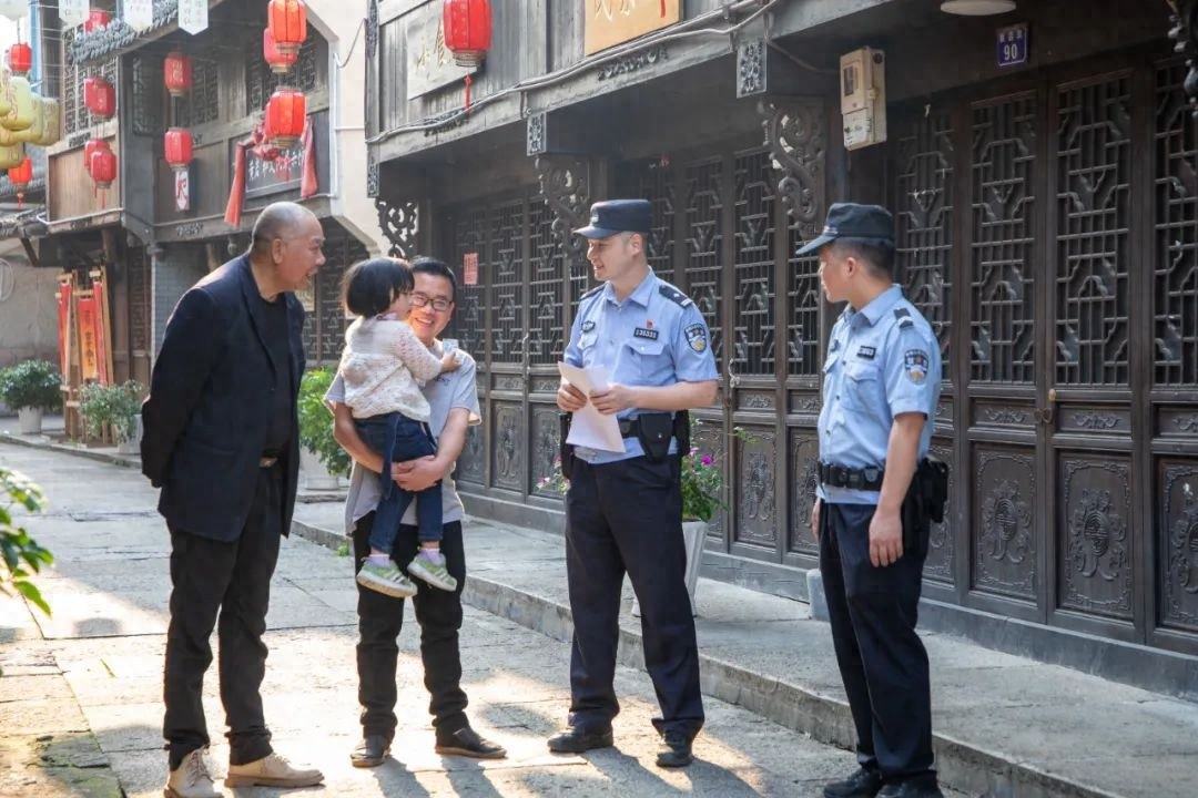扎根基层 14 年的全能警长邢政旦，新岗位如何续写从警初心？