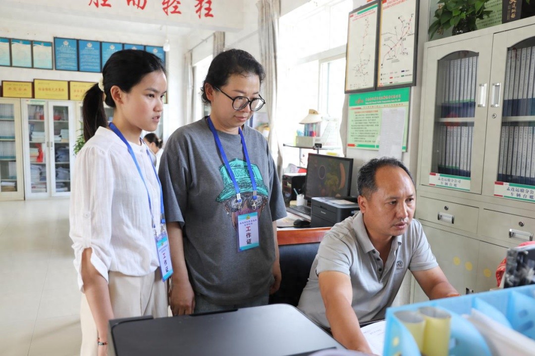 乡村客运难题待解？孟连县纪委监委如何为民排忧