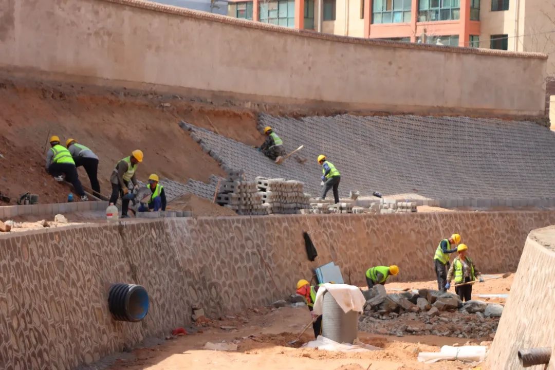 五一假期白银区重点项目不停工！建设者们的坚守你知道吗？  第2张
