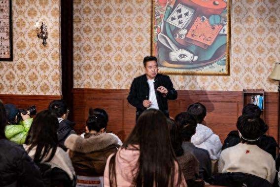男巫客厅2024年收官演出，你准备好迎接这场魔术盛宴了吗？