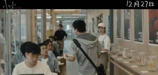 小小的我如何用电影传递人间大爱？冠军志愿服务队暖心牵手观影行震撼人心  第1张