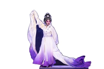 红线女诞辰100周年,粤剧大师的传奇如何继续传承? 第4张 红线女诞辰100周年,粤剧大师的传奇如何继续传承? 第4张