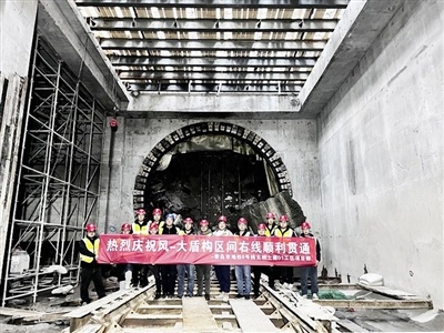 青岛地铁8号线支线风大段双线贯通，背后有哪些不为人知的挑战？