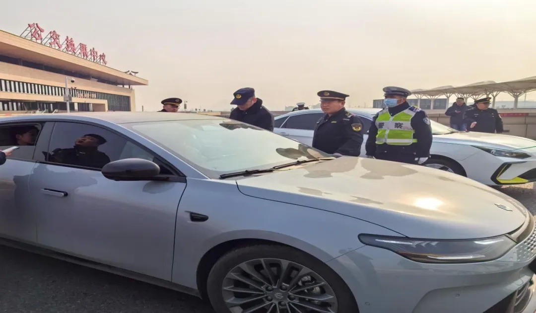 2025年起，日照市严查网约车！你的出行安全有保障了吗？  第2张