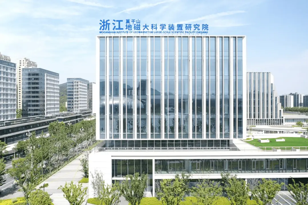 德清模式40年：小县城如何从烧砖头到烧晶体，引领新时代科技创新？  第3张