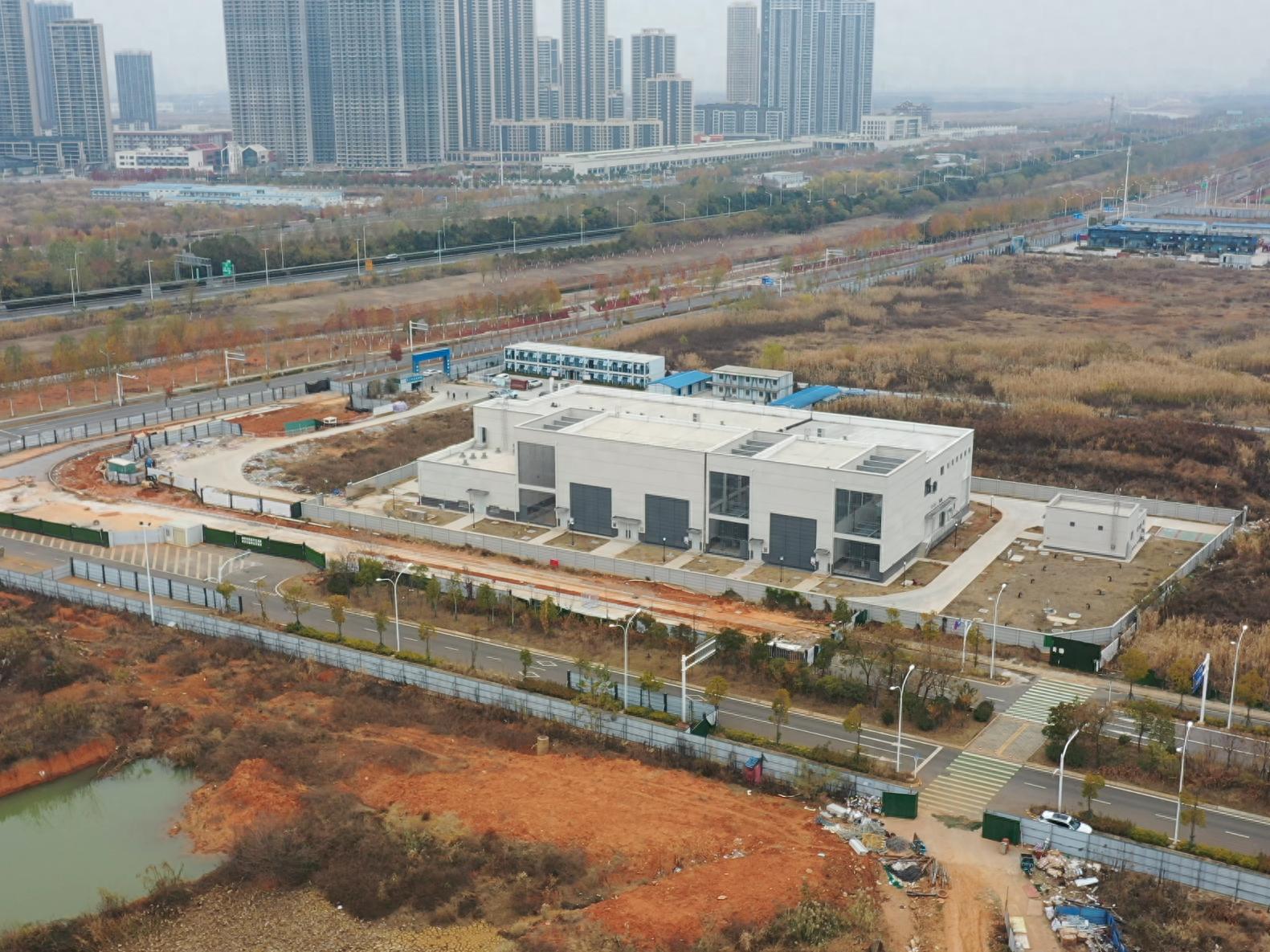 武汉电网建设创历史新高！2024年新增12座变电站，电力保障如何助力城市腾飞？