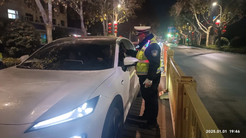 元旦假期如何确保平安？公安阎良分局全警出动，让安全看得见  第9张