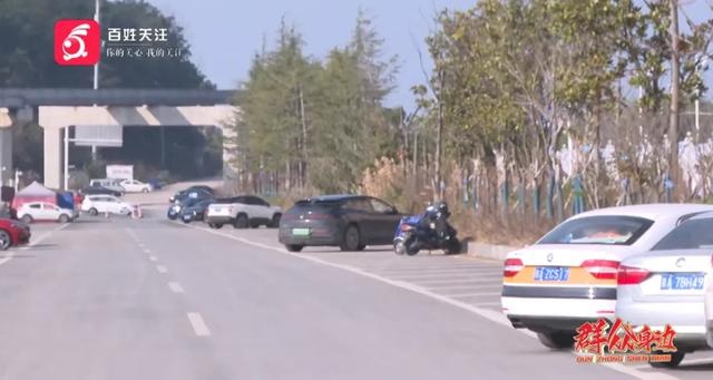 贵阳白云区在建道路竟被划停车位收费！市民惊呼：这合法吗？  第8张