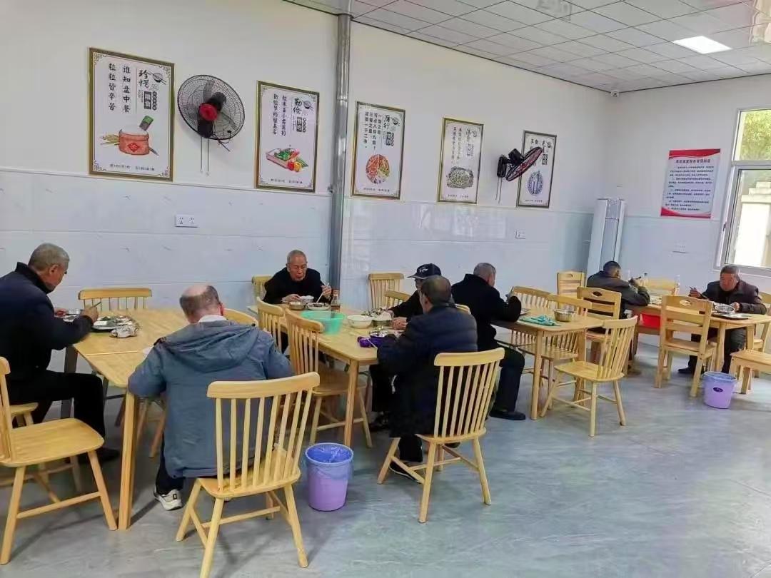 穆阳镇东旭社区的孝老食堂，为何成为17位老人的暖心港湾？  第4张
