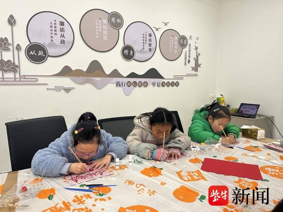 金箔画里绘非遗，护水清源小课堂——孩子们的冬日成长礼，你准备好了吗？  第5张