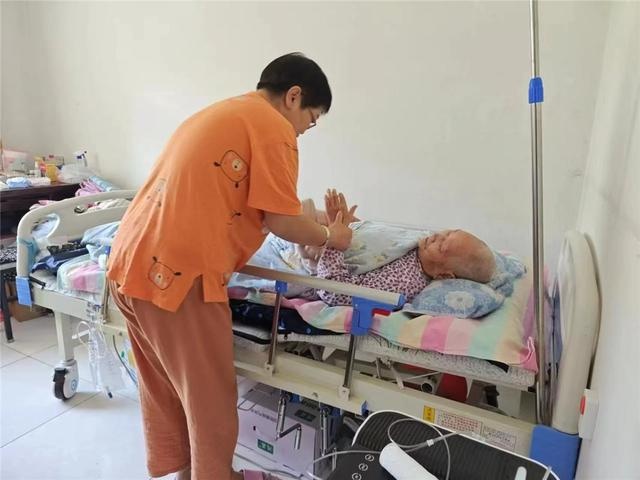 乌海市适老化改造大揭秘：812户家庭如何实现安全舒适新生活？  第2张