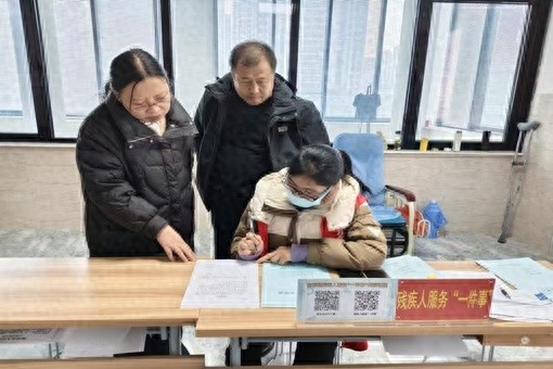 临邑县残联携手专家开展集中评残服务，残疾人办证难题如何破解？