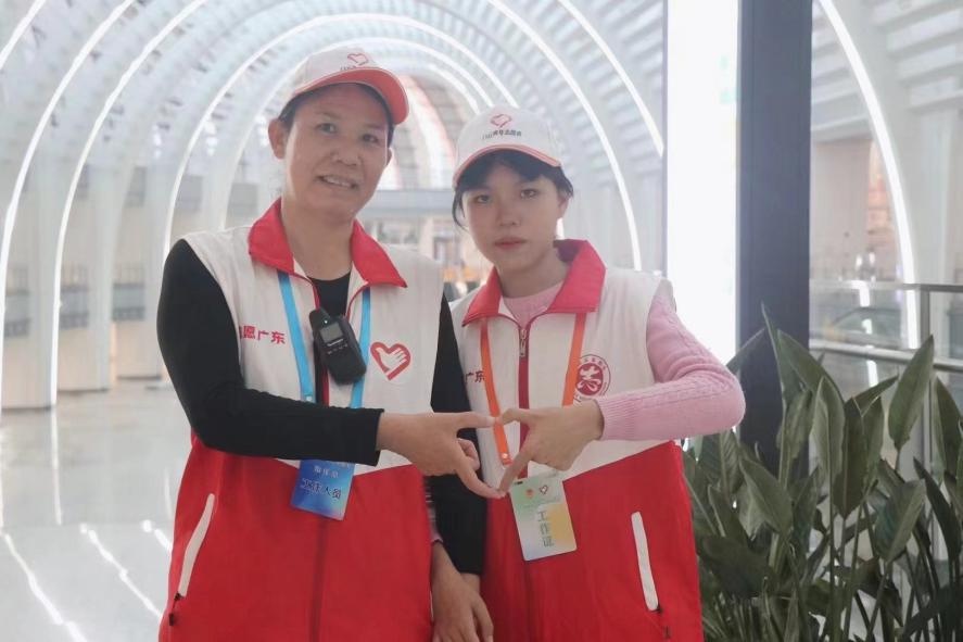 2024年超2.57万人次志愿者在广州白云站服务，你参与了吗？  第6张