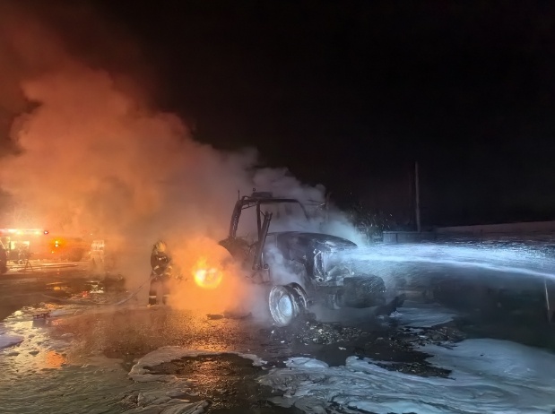 冬季汽车火灾频发！你的爱车安全吗？2024年北京货车起火事件揭秘  第2张
