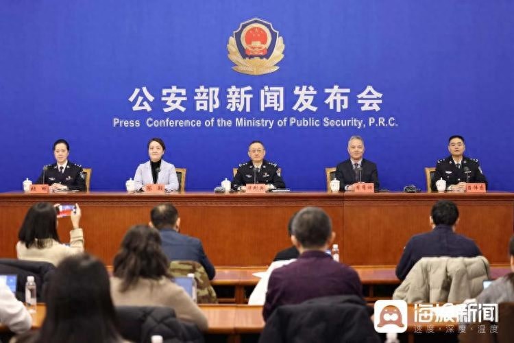 山东侯某等人涉嫌保险诈骗案曝光！2021年至2023年期间，他们如何利用保险公司数据共享延迟进行诈骗？