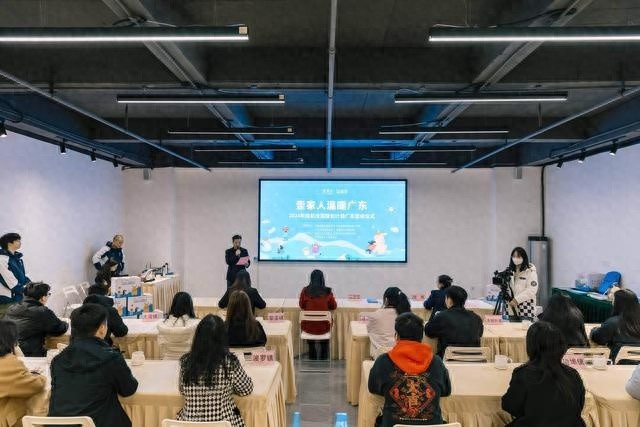 300名留守儿童的冬日温暖！壹基金温暖包如何改变他们的生活？  第1张