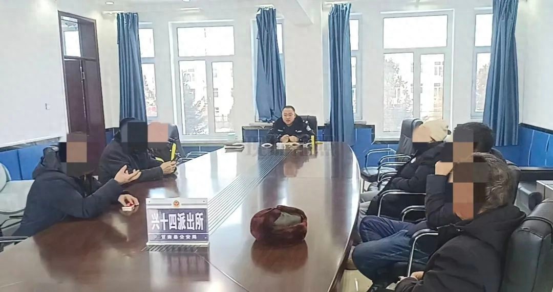 春节初二！甘南县公安局化解邻里积怨，他们到底有何深仇？