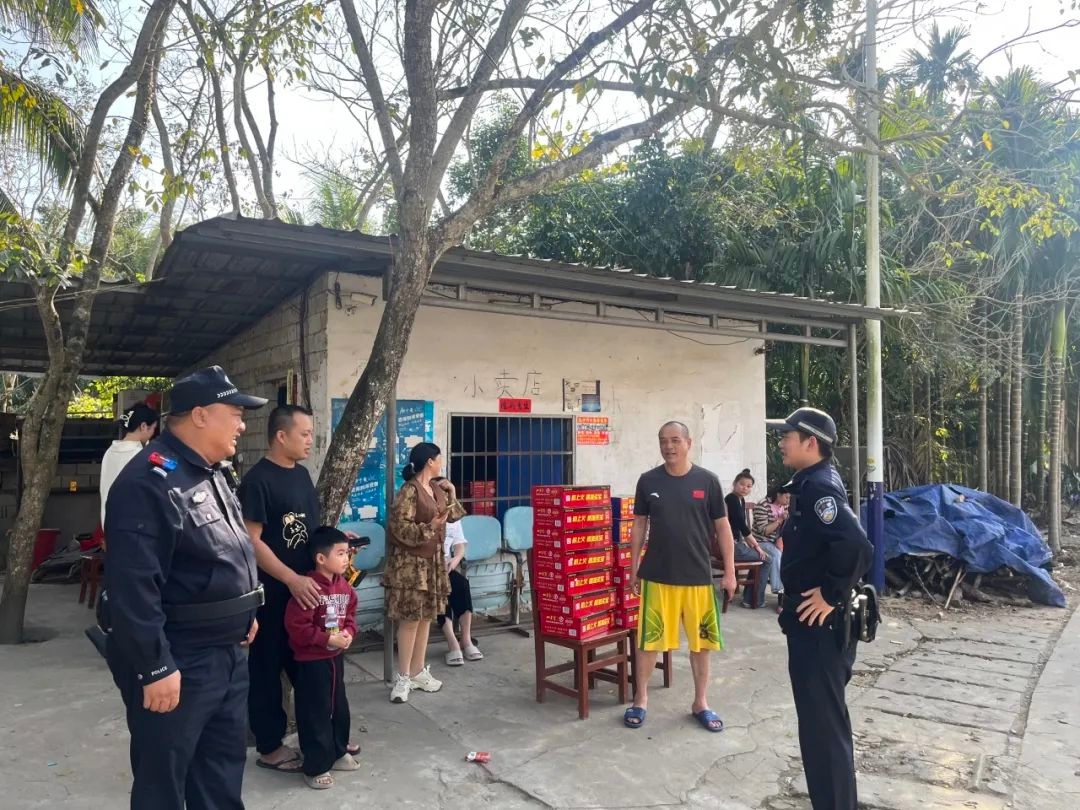 春节团圆时，他们坚守岗位守护平安！新老民警传承担当背后的故事，你知道吗？  第3张