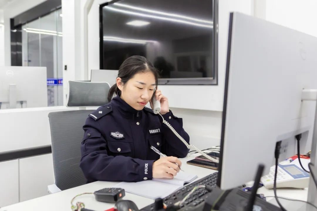 00后新警的春节日记：执勤巡逻、侦查办案，他们的春节印记你想象不到  第3张
