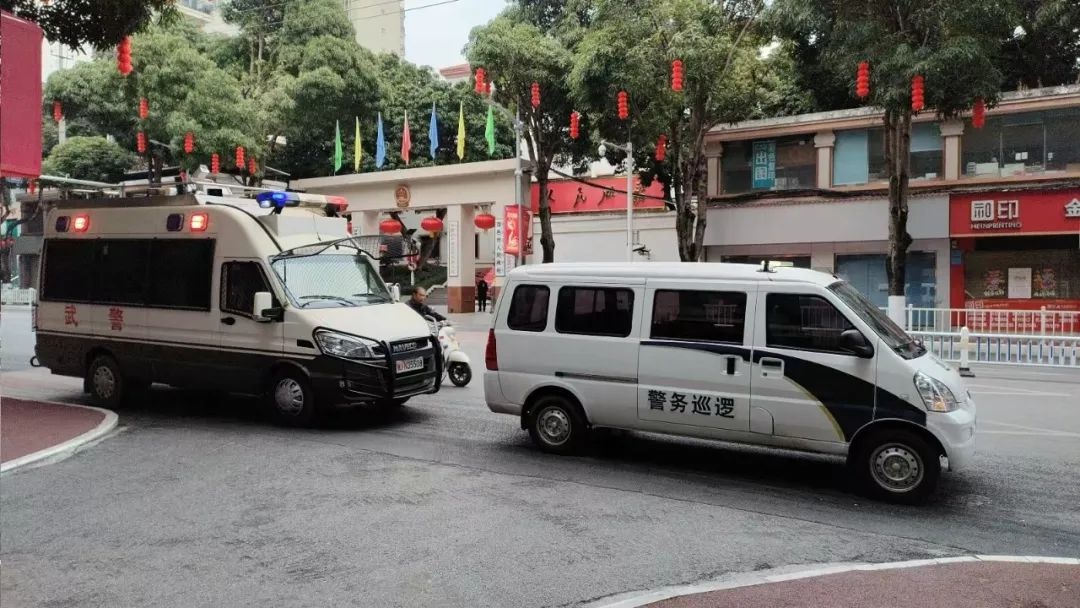春节万家团圆时，他们为何还在街头奔波？揭秘右江公安的别样年味儿  第4张