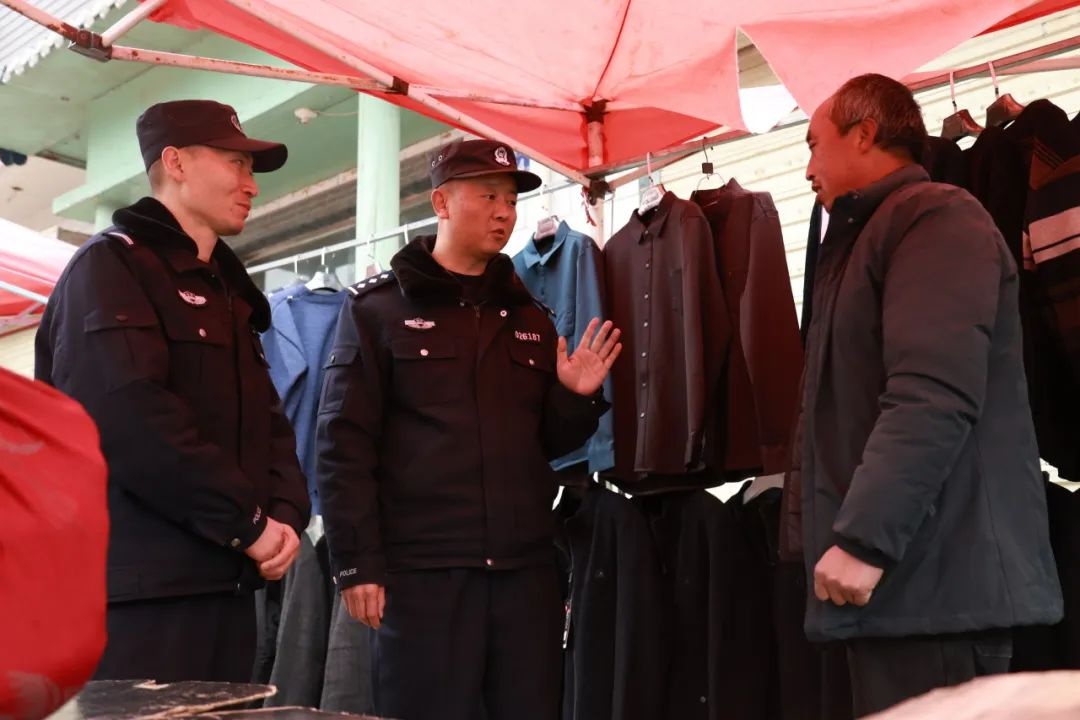 春节喜庆浓厚时，民警为何不放松？看小河警务室的坚守  第5张