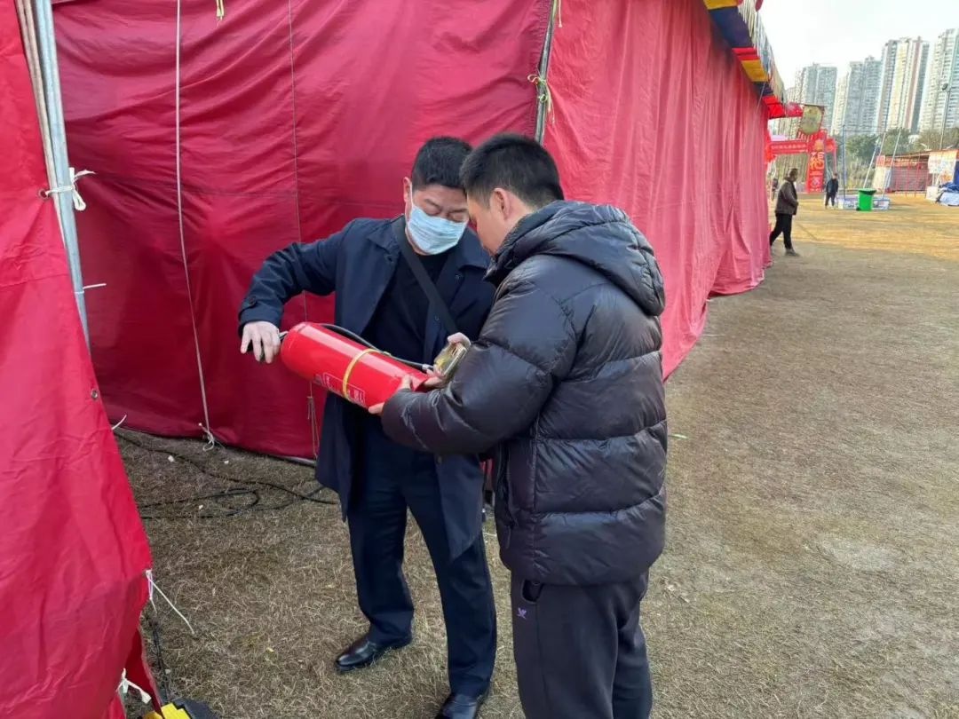 遂宁市春节安保不放松！各级部门如何守牢安全防线?!  第5张